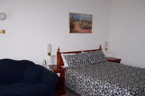Ben Chifley Motor Inn Bathurst Buitenkant foto